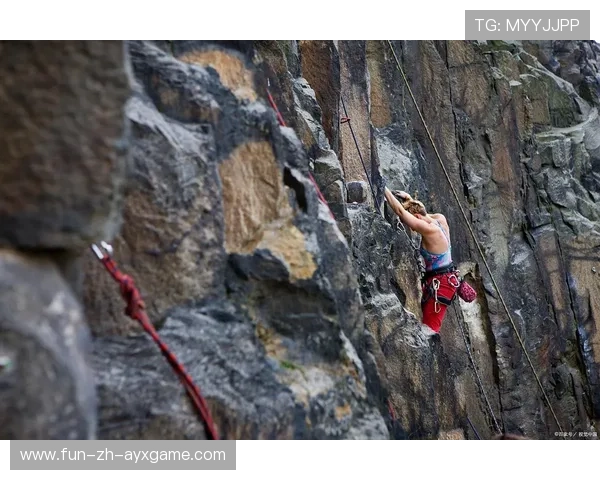 野外攀岩救援比武，团队合作的极致挑战，野外攀岩注意事项